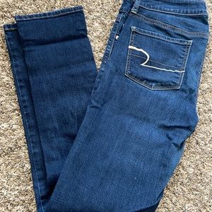 Dark Wash American Eagle Jeans
